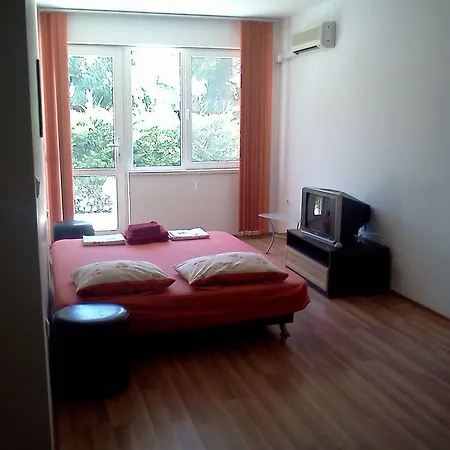 Ξενοδοχείο Aquamarine 3*