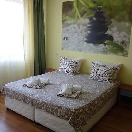 Ξενοδοχείο Aquamarine 3*