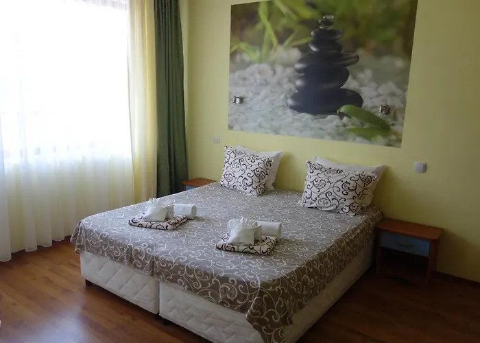 ホテル Aquamarine 3*